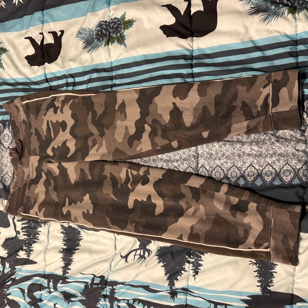 Camouflage Print Pants